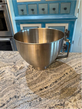 KitchenAid K45 4.5 Quart Stainless Steel Mixing Bowl One Size Silver